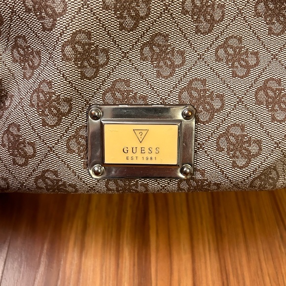 Guess purse brown and white - Picture 2 of 5